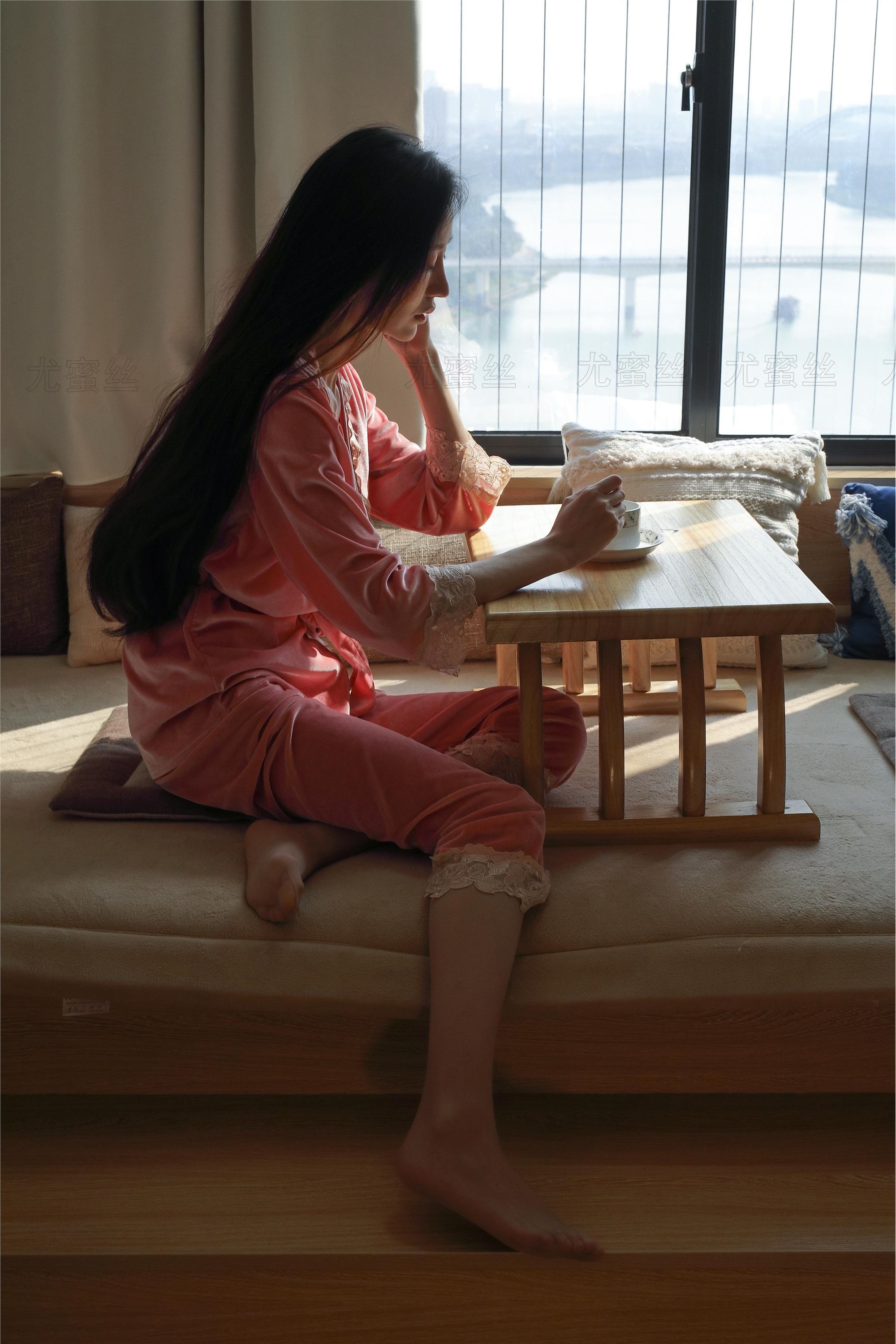 尤蜜丝 穿搭写真 NO.028